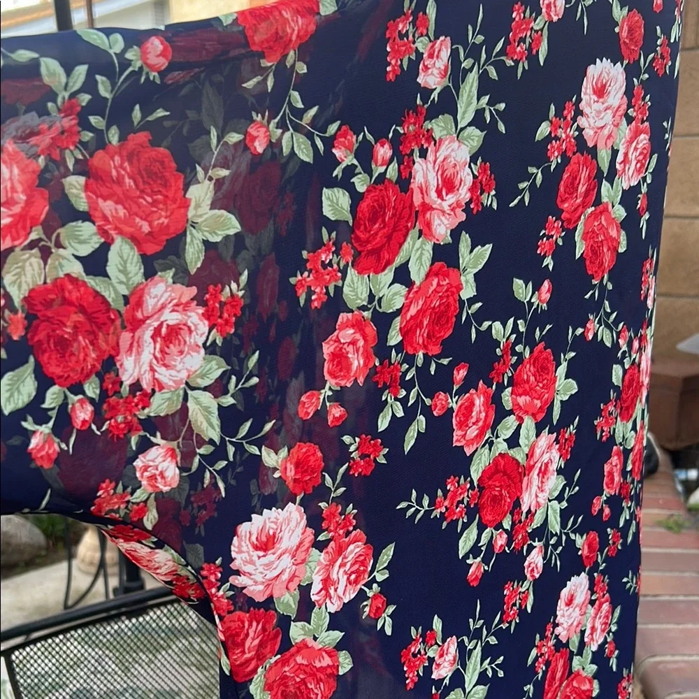 Floral Sheer Kimono Jacket - Red and Black - Picture 6 of 9